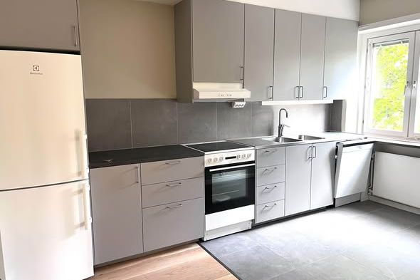 Nyrenoverad 2:a i Örebro – ledig 1/12